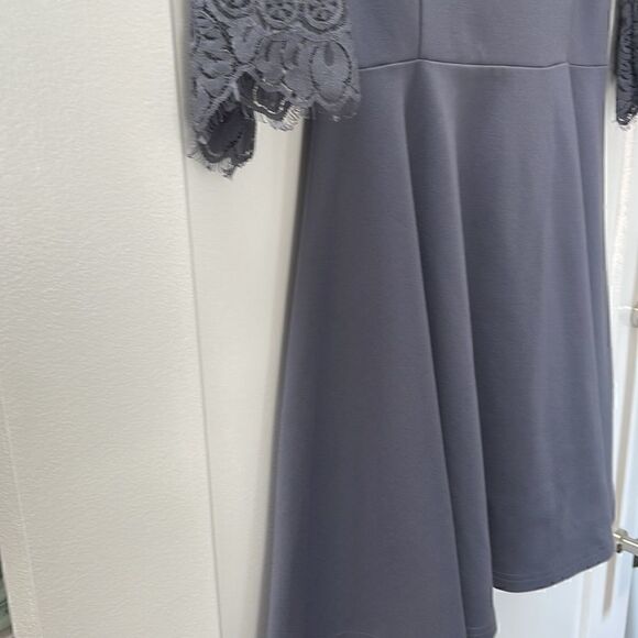 BB Dakota Yale purple gray lace fit and flare skater dress - size Medium - Picture 4 of 6